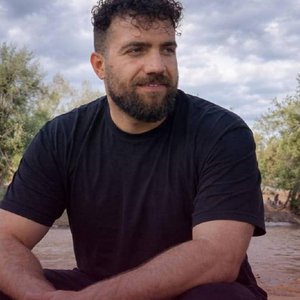 Yazdan Ravaei